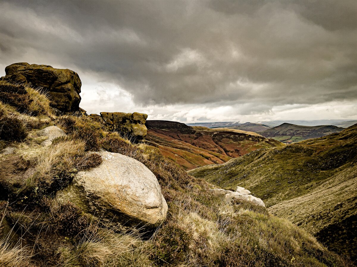 Rocky outcrops on the Kinder Scout plateau